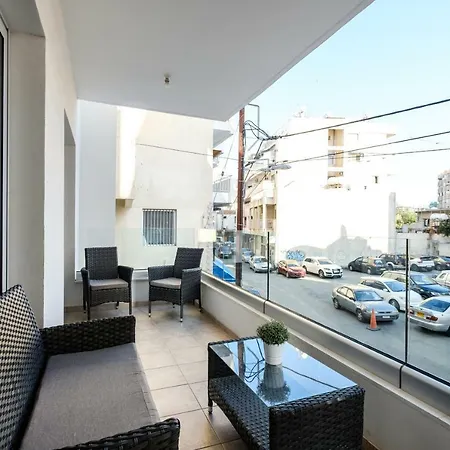 Book Me Now Central Flat * Larnaka